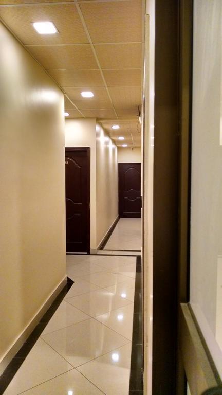 Embassy Lodge Karachi Esterno foto